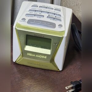 Vintage 1980s Sony Dream Machine Alarm Clock Verified Working